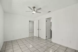 2010 SW Burlington St, Port Saint Lucie, FL 34984 - Photo 11