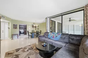 2928 Carambola Cir S, Coconut Creek, FL 33066 - Photo 13