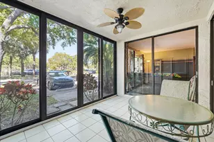 2928 Carambola Cir S, Coconut Creek, FL 33066 - Photo 27