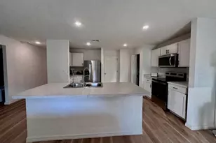 1782 SW Gloria Ln, Port Saint Lucie, FL 34953 - Photo 3