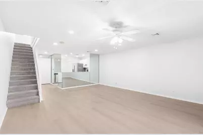 7107 Woodmont Way, Tamarac, FL 33321 - Photo 17