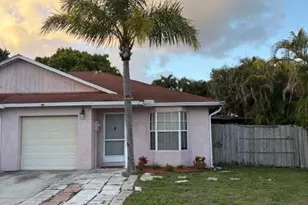 5724 Boynton Cres Crescent, Boynton Beach, FL 33437 - Photo 1