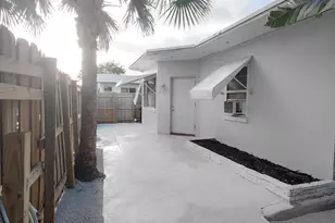 413 SE 20th St, Fort Lauderdale, FL 33316 - Photo 1