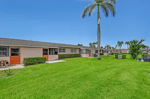 2747 E Dudley Dr Dr E, West Palm Beach, FL 33415 - Photo 29