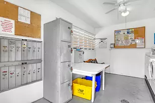 2747 E Dudley Dr Dr E, West Palm Beach, FL 33415 - Photo 31