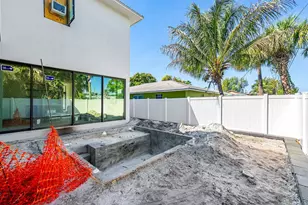 207 SE 5th St, Delray Beach, FL 33483 - Photo 25