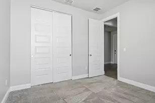 8558 Dahlia Cir, Port Saint Lucie, FL 34986 - Photo 19