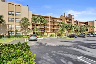 2455 Lindell Blvd, Delray Beach, FL 33444 - Photo 5