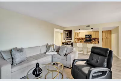 2455 Lindell Boulevard #3305, Delray Beach, FL 33444 - Photo 15