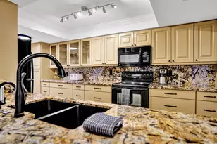 2455 Lindell Blvd, Delray Beach, FL 33444 - Photo 23