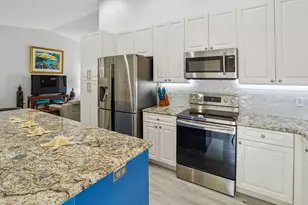 8601 Mangrove, West Palm Beach, FL 33411 - Photo 5