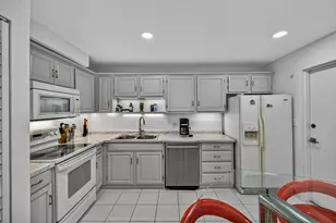 1370 S Ocean Blvd, Pompano Beach, FL 33062 - Photo 9