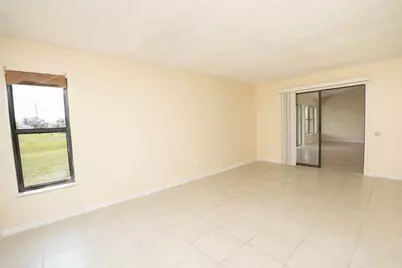 2456 SE Trail Avenue, Port Saint Lucie, FL 34952 - Photo 15