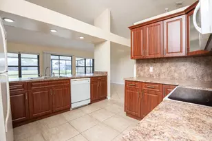 2456 SE Trail Ave, Port Saint Lucie, FL 34952 - Photo 7