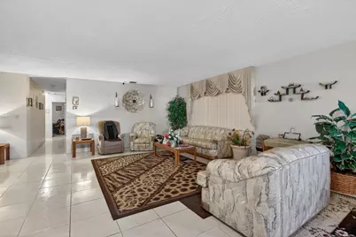 184 SW 2nd Court, Deerfield Beach, FL 33441 - Photo 9