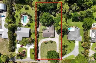 355 86th Terrace S, West Palm Beach, FL 33411 - Photo 1