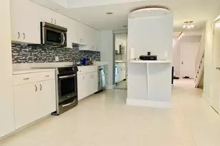 793 SE 1st Way, Deerfield Beach, FL 33441 - Photo 3