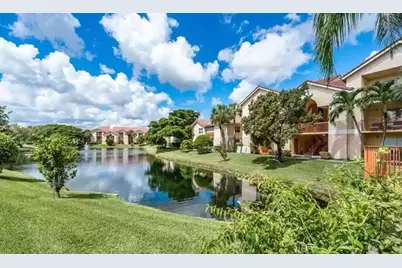 7630 Westwood Drive, Tamarac, FL 33321 - Photo 15