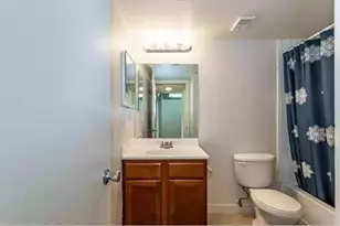 7630 Westwood Dr, Tamarac, FL 33321 - Photo 13