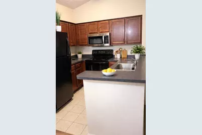 7630 Westwood Drive, Tamarac, FL 33321 - Photo 5
