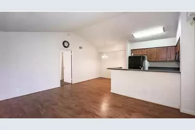 7630 Westwood Drive, Tamarac, FL 33321 - Photo 7