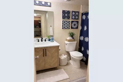 7630 Westwood Drive, Tamarac, FL 33321 - Photo 13