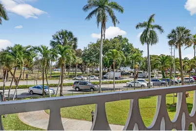 15 S Golfview Road #201, Lake Worth Beach, FL 33460 - Photo 7