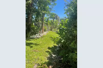 804 Summit Lake Drive, West Palm Beach, FL 33406 - Photo 3