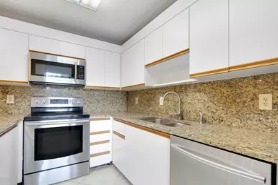 825 Center Street #12a, Jupiter, FL 33458 - Photo 5