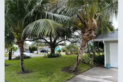 4796 SE Manatee Terrace, Stuart, FL 34997 - Photo 5