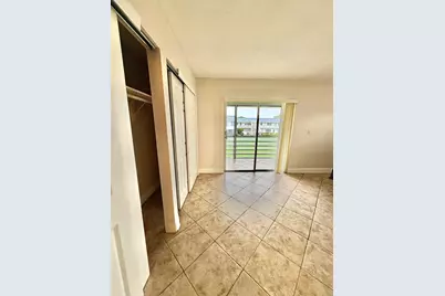 48 Bedford B, West Palm Beach, FL 33417 - Photo 3