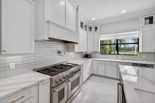 8222 Bradford Way, Parkland, FL 33076 - Photo 5