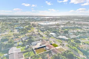 615 Garnett St, Lantana, FL 33462 - Photo 21