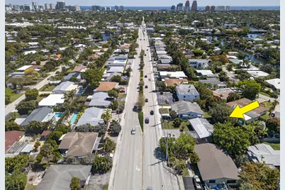 1908 NE 26th Street, Wilton Manors, FL 33305 - Photo 11