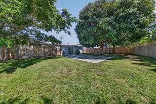 1908 NE 26th St, Wilton Manors, FL 33305 - Photo 19