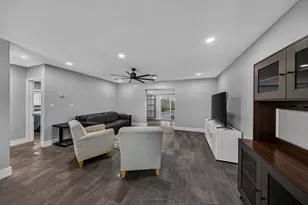 1908 NE 26th St, Wilton Manors, FL 33305 - Photo 43