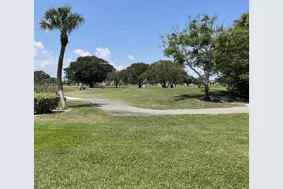 5111 SE Miles Grant Road #104, Stuart, FL 34997 - Photo 9