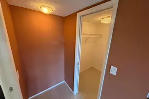 605 Oaks Dr, Pompano Beach, FL 33069 - Photo 5