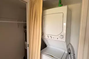 605 Oaks Dr, Pompano Beach, FL 33069 - Photo 9