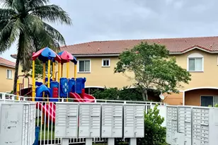 521 Princess Dr, Margate, FL 33068 - Photo 19