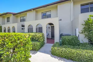 21207 Lago Cir, Boca Raton, FL 33433 - Photo 3
