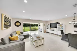 21207 Lago Cir, Boca Raton, FL 33433 - Photo 23
