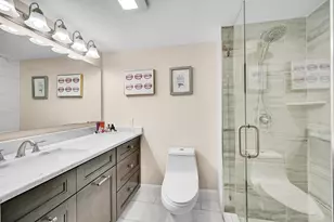 21207 Lago Cir, Boca Raton, FL 33433 - Photo 49