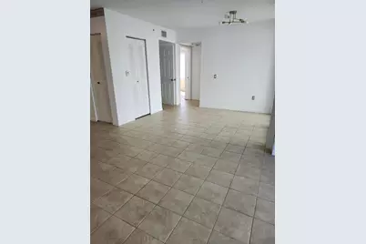 802 Villa Circle, Boynton Beach, FL 33435 - Photo 9