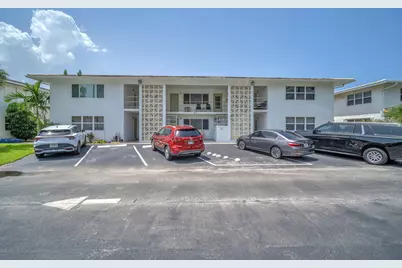 3213 Colony Club Road #4-e, Pompano Beach, FL 33062 - Photo 3