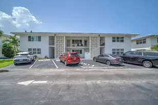 3213 Colony Club Rd, Pompano Beach, FL 33062 - Photo 3