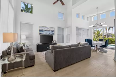 7825 Travelers Tree Drive, Boca Raton, FL 33433 - Photo 9