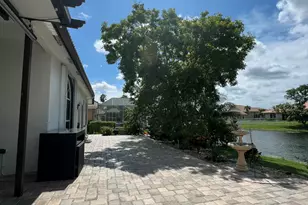 8252 NW 44th St, Coral Springs, FL 33065 - Photo 27