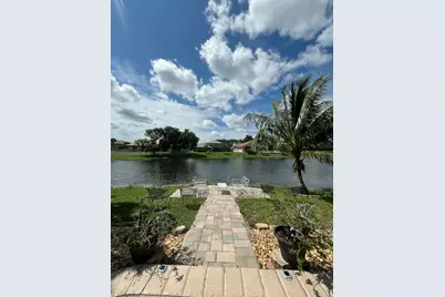 8252 NW 44th Street, Coral Springs, FL 33065 - Photo 23