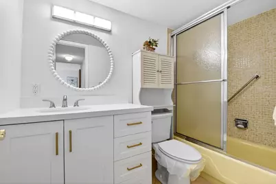 94 Stratford G, West Palm Beach, FL 33417 - Photo 11